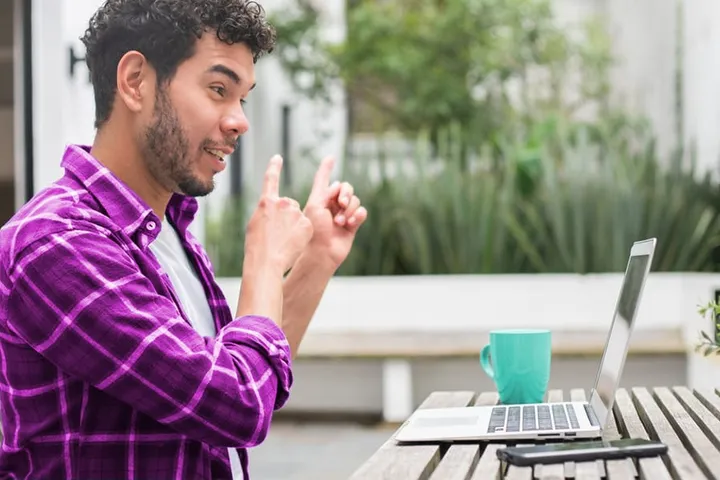 Storytelling in Sales: 4 Principles to Close Deals